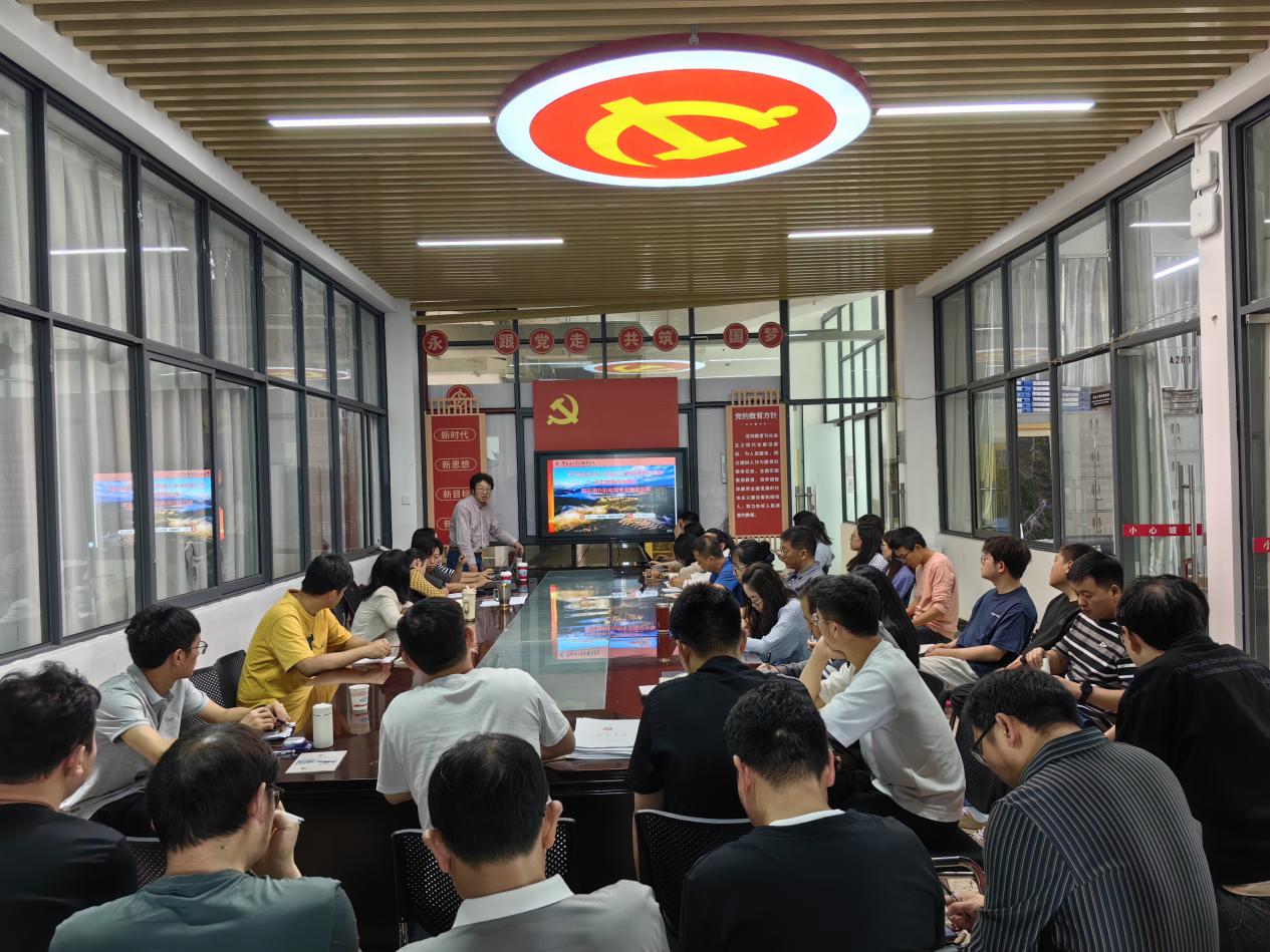 齐武福副校长到BBIN宝盈集团讲授专题党课