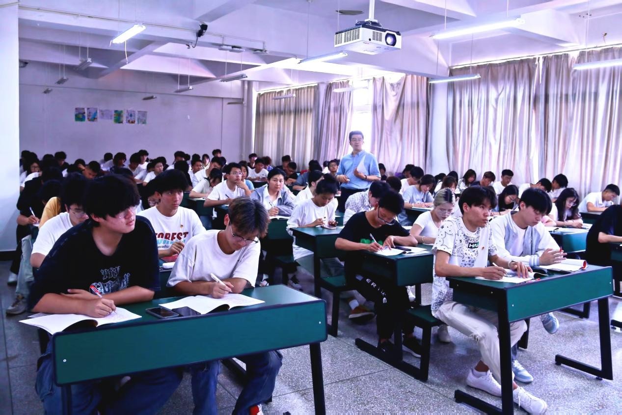 image2.jpg